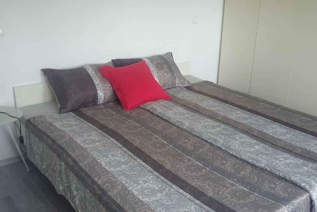 Apartma Iva ไพราน ภายนอก รูปภาพ