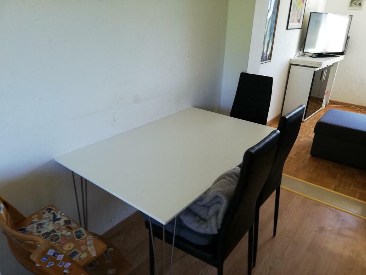 Apartma Iva ไพราน ภายนอก รูปภาพ